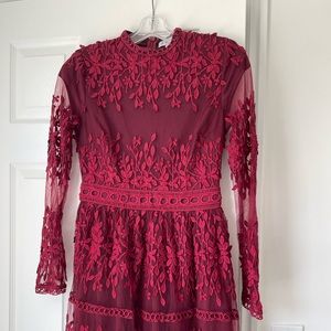 Lace dress, color red,